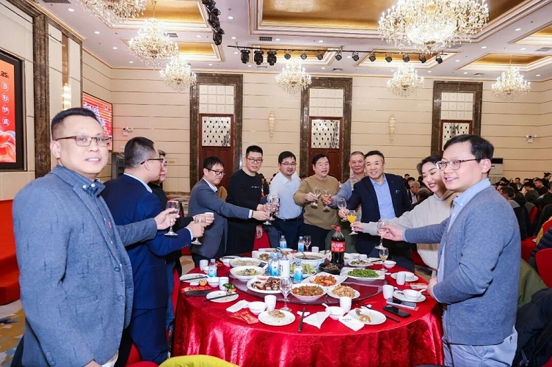 9ZOBO免费看片TV下载董事长张新峰：以技术破内卷，以服务筑根基｜ZOBO免费看片TV下载与行业共赴和鸣新程
