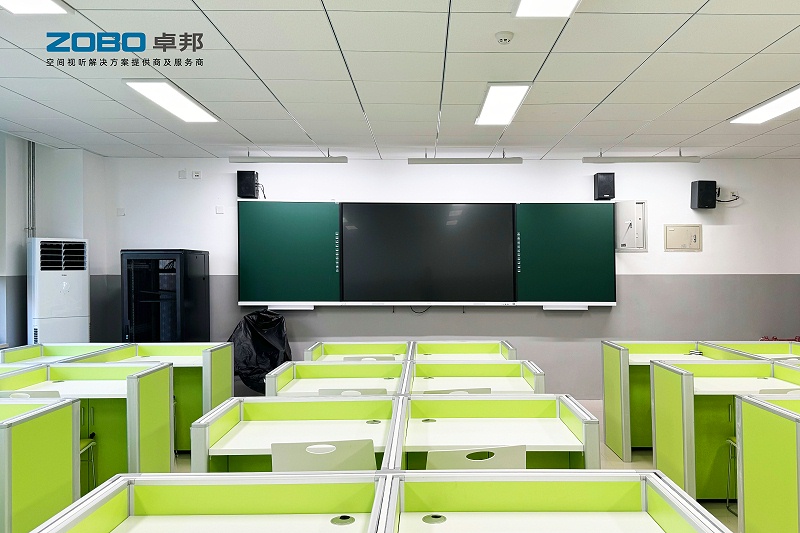 8ZOBO免费看片TV下载教育案例 | ZOBO產品為北京市第十中學曉月苑新建校區打造智慧雲廣播係統解決方案