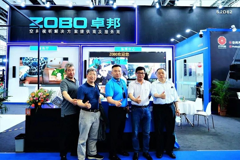 ZOBO免费看片TV下载展會天！現場來客如雲,熱度不減!