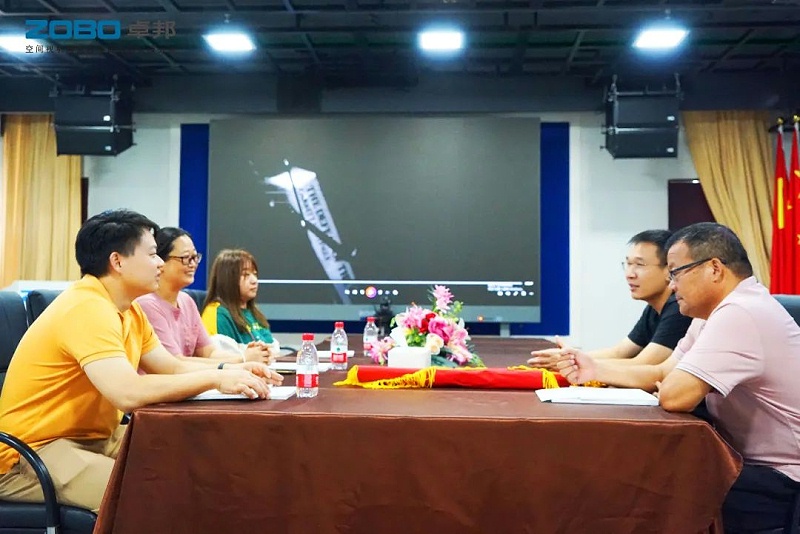 2ZOBO免费看片TV下载捐贈設備支持殘聯事業丨一麵錦旗+一封接收函=弘揚大愛 履行企業社會責任