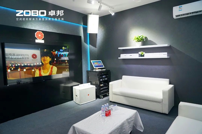 11人潮湧動，新品閃耀!ZOBO免费看片TV下载廣州展首日引爆行業焦點