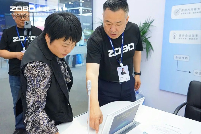聚焦展會盛況丨北京infocomm展 ZOBO免费看片TV下载展會第二天 熱度依舊不減 好評如潮