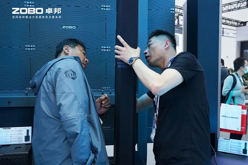 6聚焦展會盛況丨北京infocomm展 ZOBO免费看片TV下载展會第二天 熱度依舊不減 好評如潮
