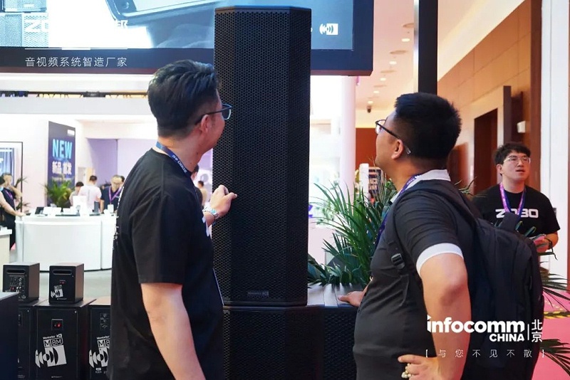 6聚焦展會盛況丨北京infocomm展 ZOBO免费看片TV下载新品亮相第二天 熱度依舊不減 好評如潮