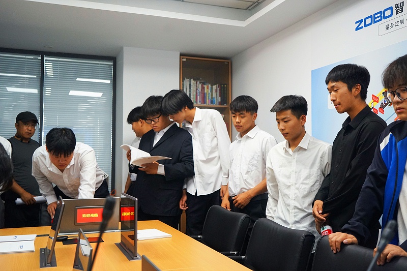 13校企合作 走進職場 協同育人丨歡迎北京市經貿高級技術學校師生來ZOBO免费看片TV下载參觀學習