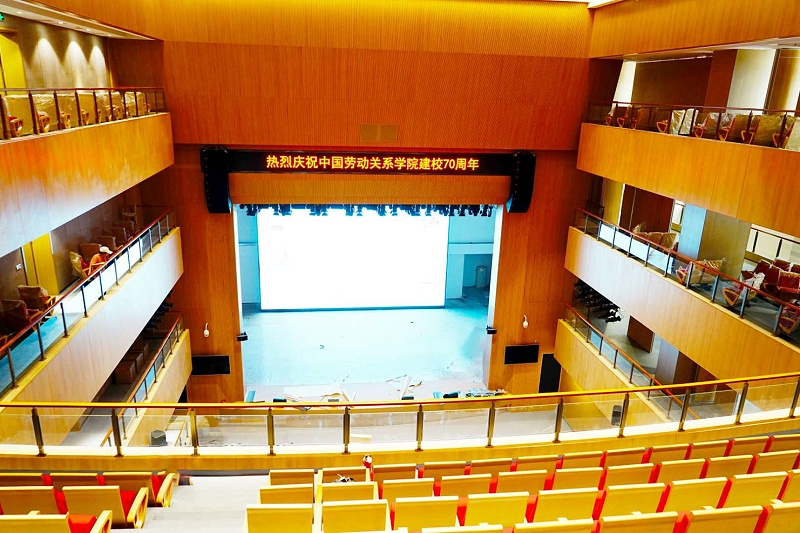 舞台演出免费看片在线观看网站設備調試與音箱布置的研究