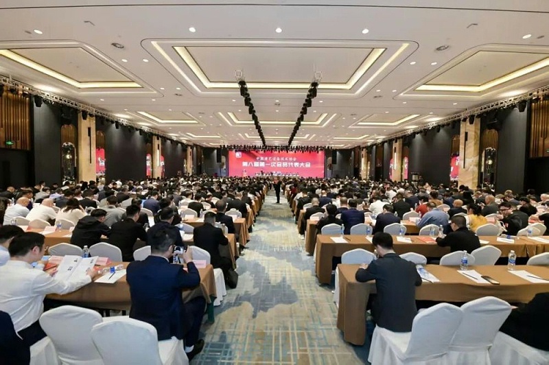 行业盛会，再获殊荣 | ZOBO免费看片TV下载董事长张新峰连任中国演艺设备技术协会常务理事
