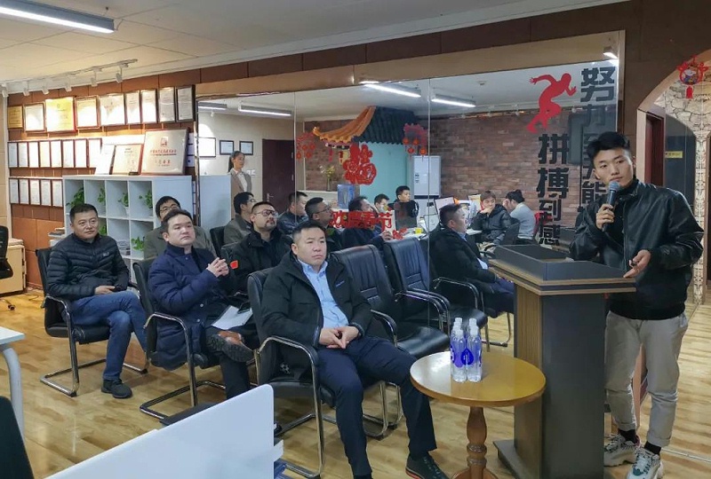 ZOBO免费看片TV下载董事長張新峰考察新會員企業
