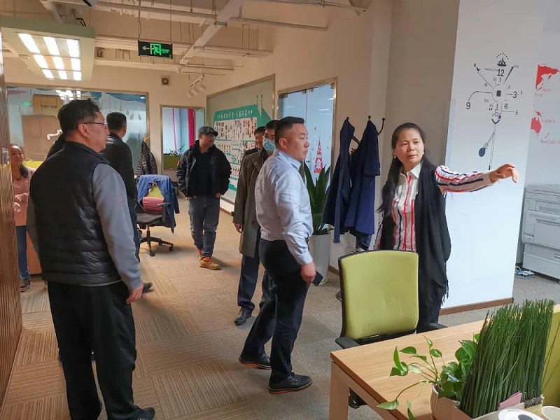 ZOBO免费看片TV下载董事長張新峰考察新會員企業